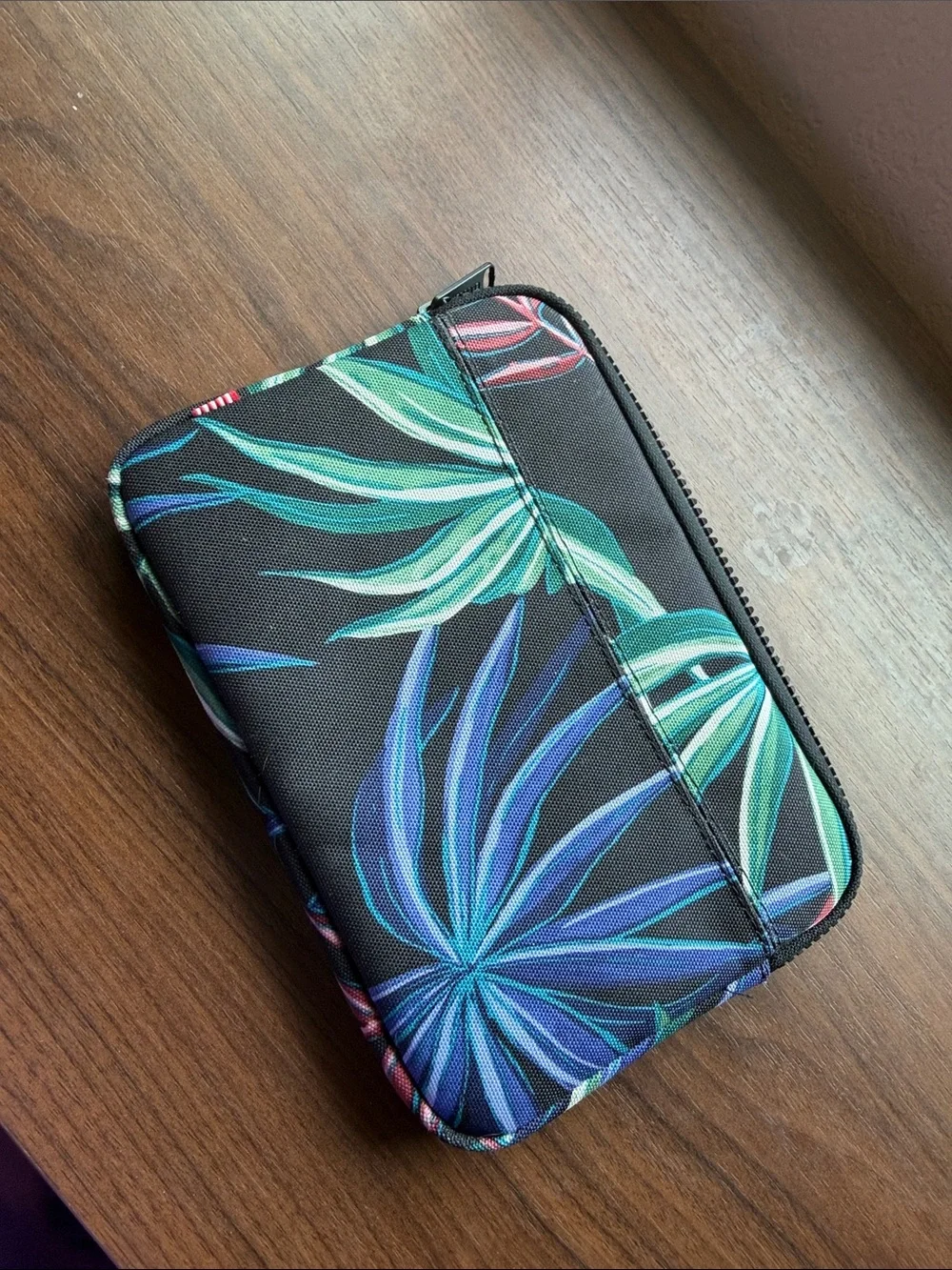 Herschel mini ipad sleeve